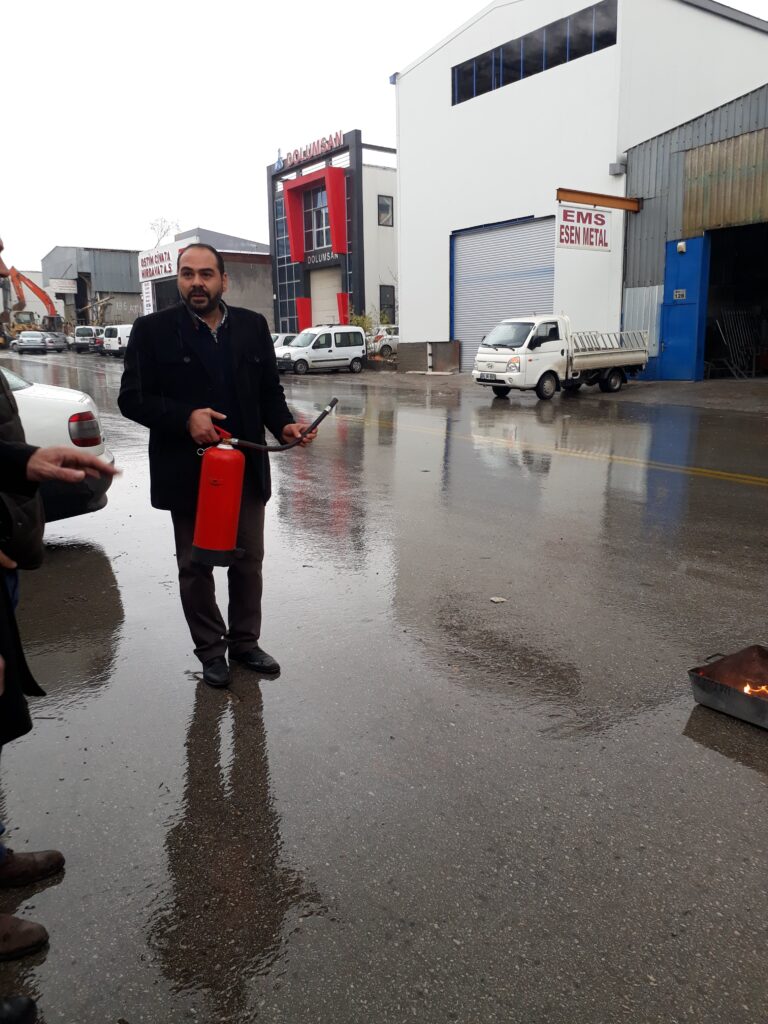 buyuk_yangin-tatbikati-enermak2081 - Enermak Enerji İSG KAPSAMINDA YANGIN TATBİKATIMIZ GERÇEKLEŞTİRİLMİŞTİR.